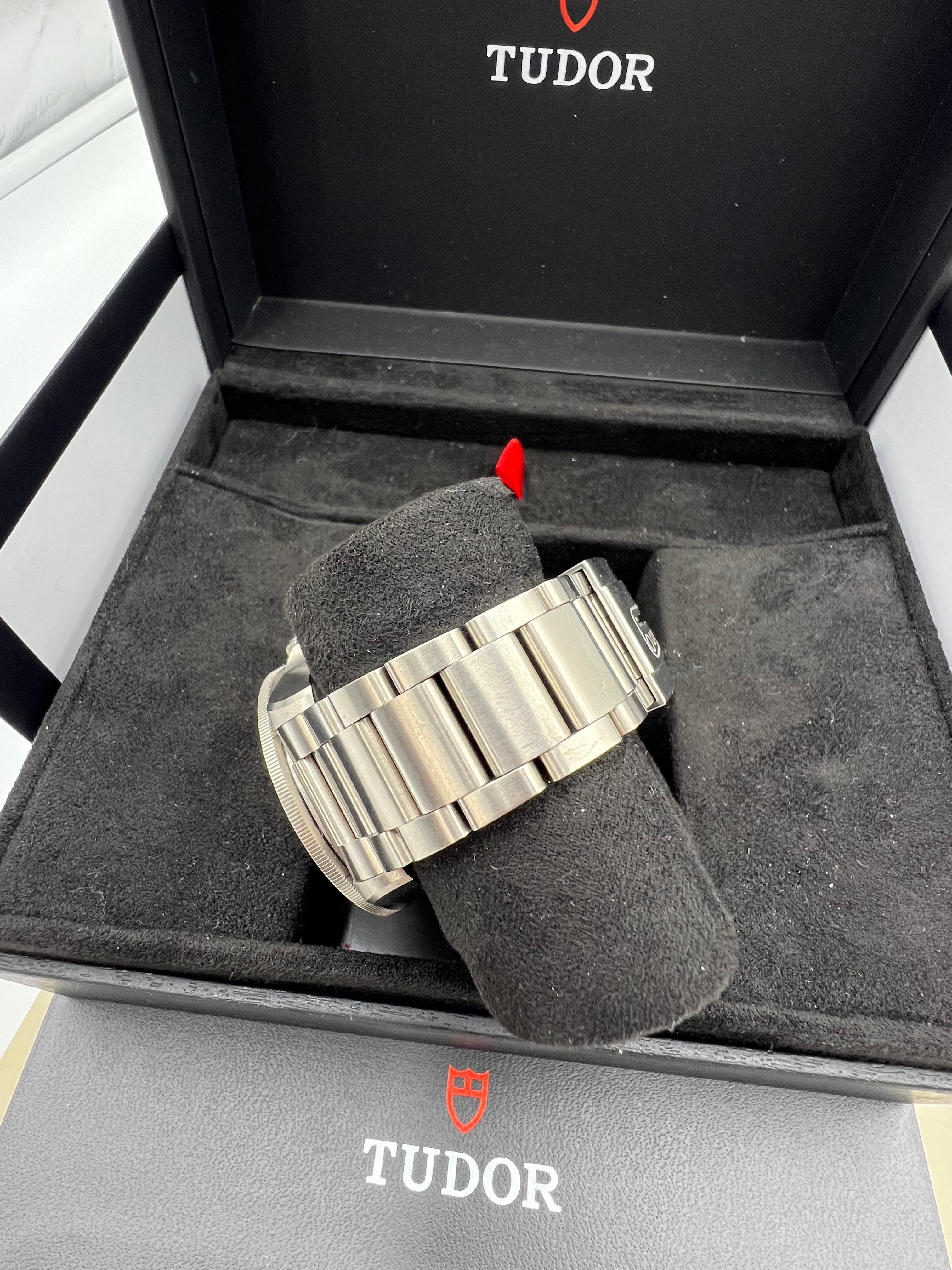 Tudor Pelagos Lefty mit Mehrwertsteuer